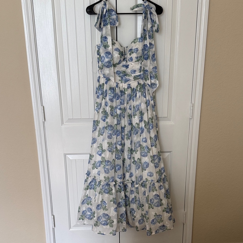 Petal & Pup Blue Floral Midi Dress - Picture 4 of 4
